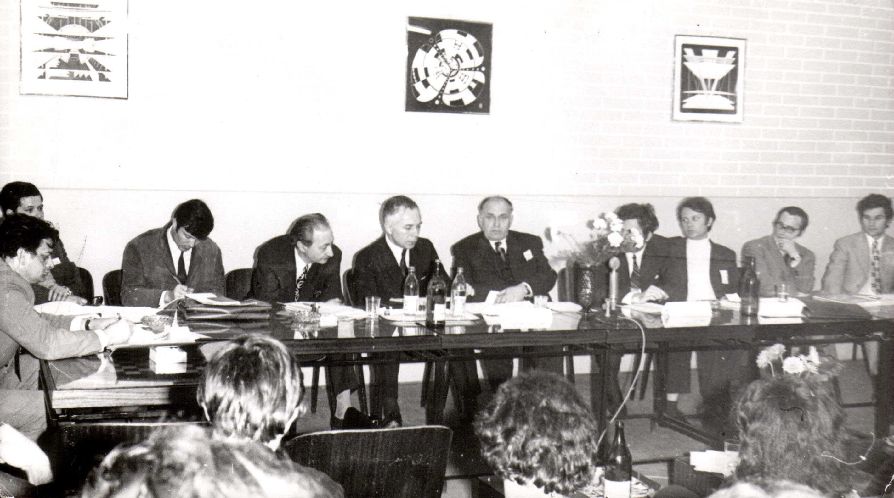 The third national SF convention, Timisoara, 11th-13th May, 1973. From left to right: Alexandru Mironov, Adrian Rogoz, Ion Hobana, Ovidiu Surianu, Doru Treta, Marcel Luca